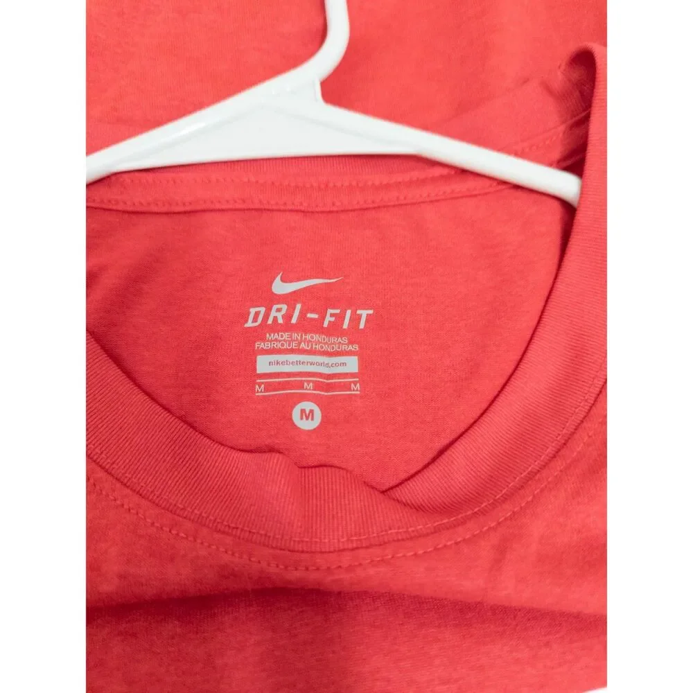 Nike dri fit women's‎ red/pink tshirt size medium